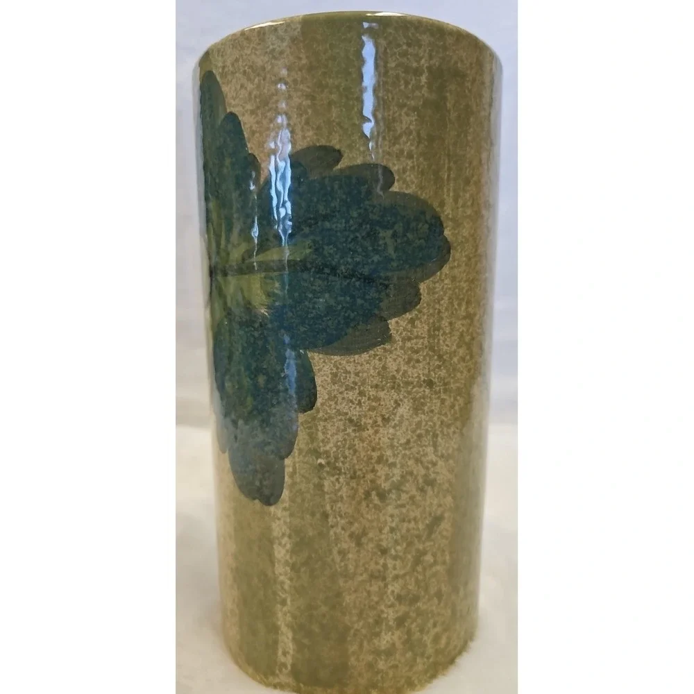 Mid-Century Hand Painted Vase, Made in Italy by SARA, Beautiful Vase 8x4.25 